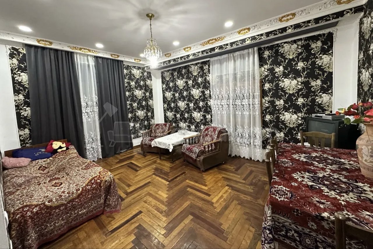 1 Սենյականոց Բնակարան, 45քմ, 9/9 հարկ, Նորմալ Վիճակում, Կահավորված