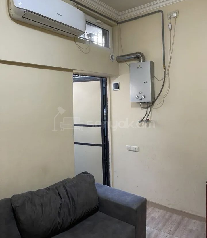 2 Սենյականոց Բնակարան Քարե Շենքում, 45քմ, 1/1 հարկ, Կապիտալ Վերանորոգված, Կահավորված