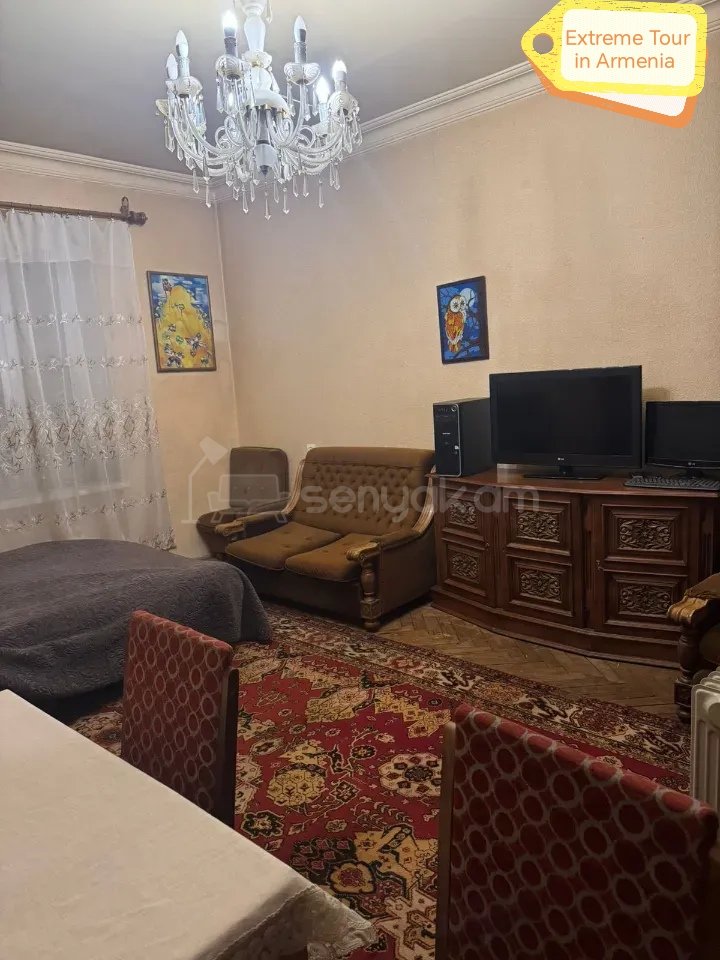 1 Սենյականոց Բնակարան Քարե Շենքում, 38քմ, 4/5 հարկ, Նորմալ Վիճակում, Կահավորված, Արևկող