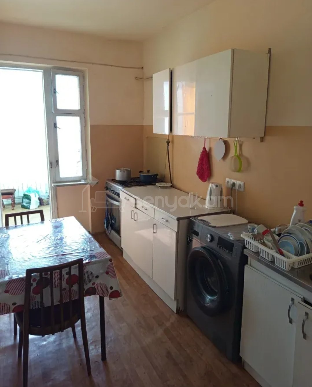 2 Սենյականոց Բնակարան, 65քմ, 4/9 հարկ, Նորմալ Վիճակում, Կահավորված, Արևկող