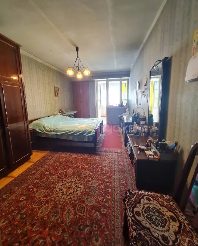 3 Սենյականոց Բնակարան, 114քմ, 8/8 հարկ, Պետական Վիճակում