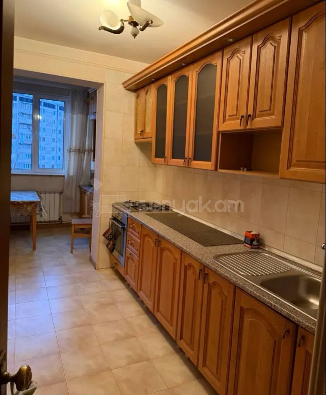 3 Սենյականոց Բնակարան, 76քմ, 7/9 հարկ, Կոսմետիկ Վերանորոգված