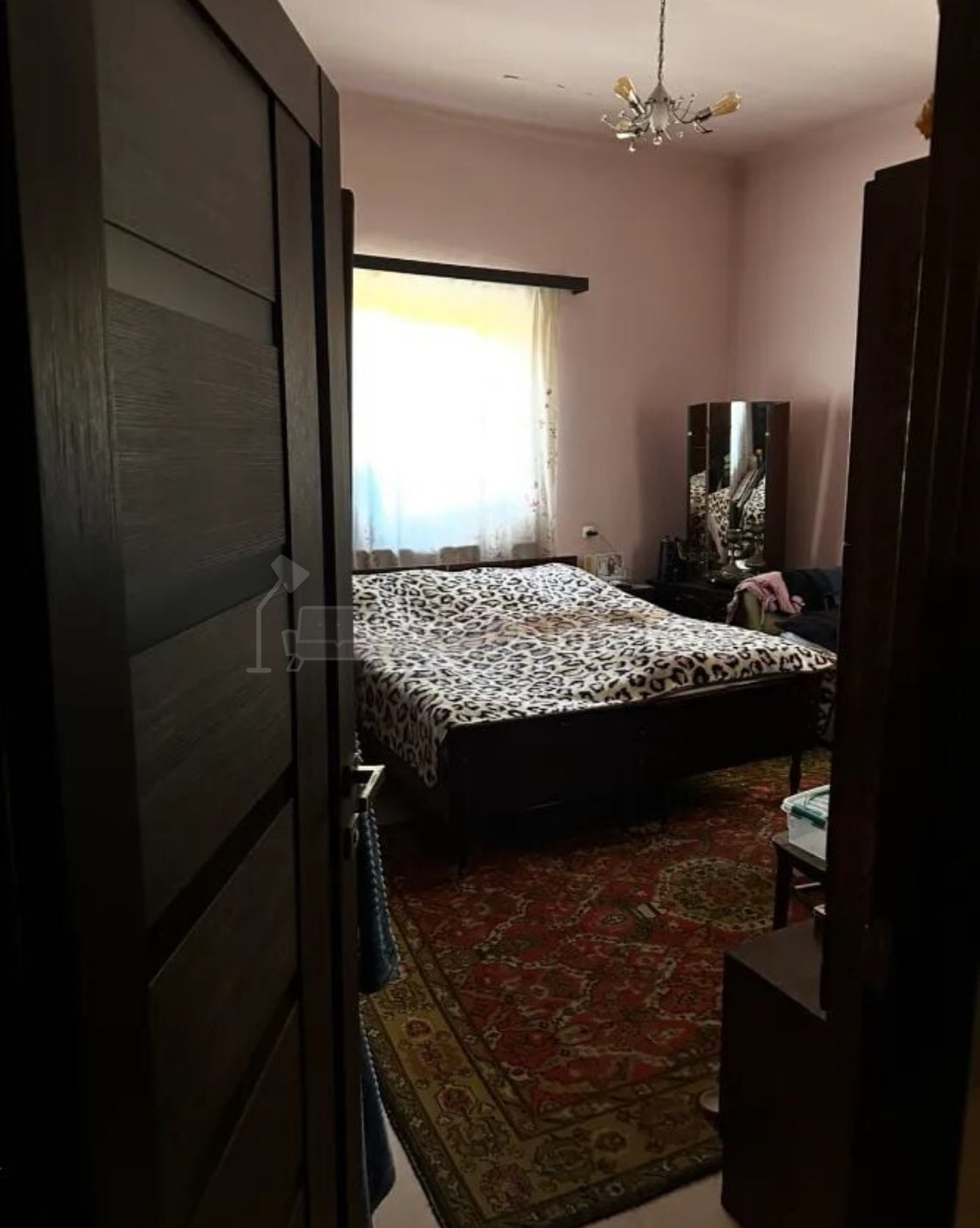4 Սենյականոց Սեփական Տուն, 130քմ, Կապիտալ Վերանորոգված, Կահավորված, Ավտոտնակով