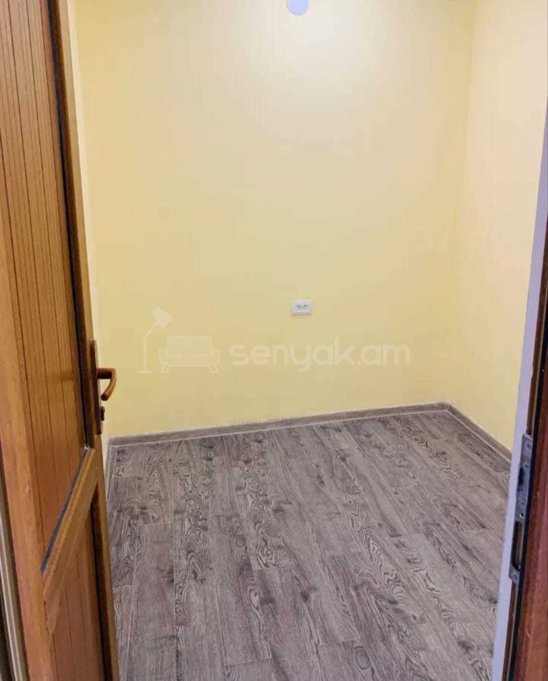 4 Սենյականոց Բնակարան, 86քմ, 9/9 հարկ, Կապիտալ Վերանորոգված