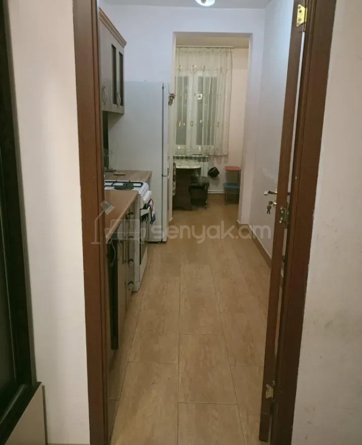 1 Սենյականոց Բնակարան, 45քմ, 6/9 հարկ, Կոսմետիկ Վերանորոգված, Կահավորված
