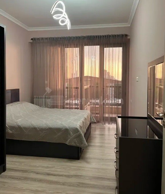 3 Սենյականոց Բնակարան Նորակառույցում, 100քմ, 5/14 հարկ, Կապիտալ Վերանորոգված, Կահավորված, Արևկող