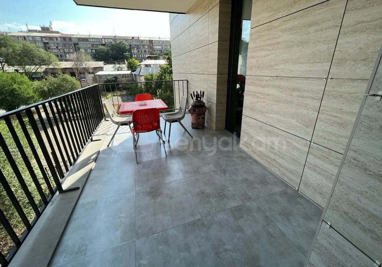 3 Սենյականոց Բնակարան Նորակառույցում, 116քմ, 3/16 հարկ, Կապիտալ Վերանորոգված