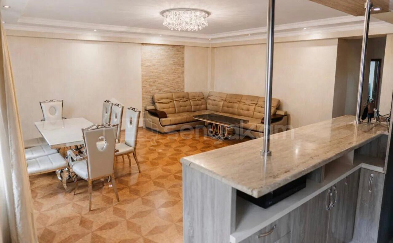 3 Սենյականոց Բնակարան Նորակառույցում, 100քմ, 7/11 հարկ, Կապիտալ Վերանորոգված
