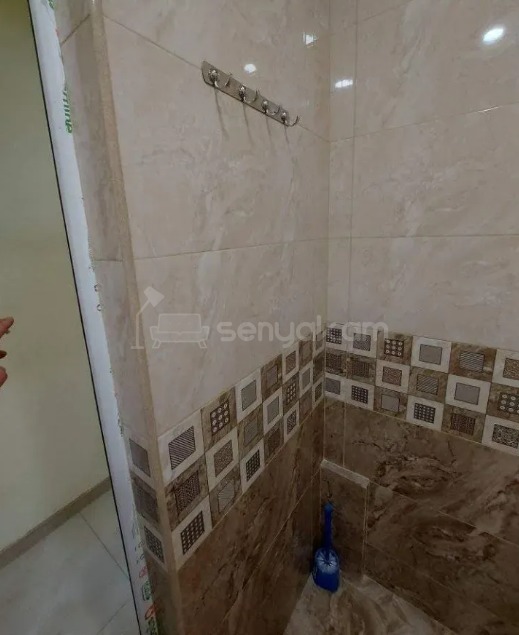 2 Սենյականոց Բնակարան Քարե Շենքում, 55քմ, 4/4 հարկ, Պետական Վիճակում