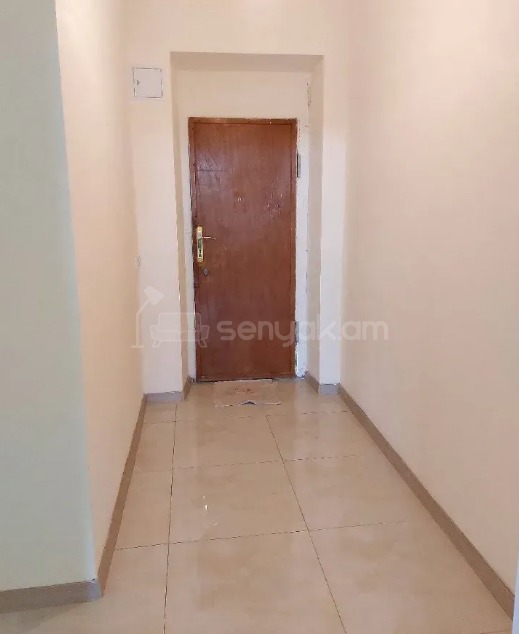 2 Սենյականոց Բնակարան Քարե Շենքում, 55քմ, 4/4 հարկ, Պետական Վիճակում