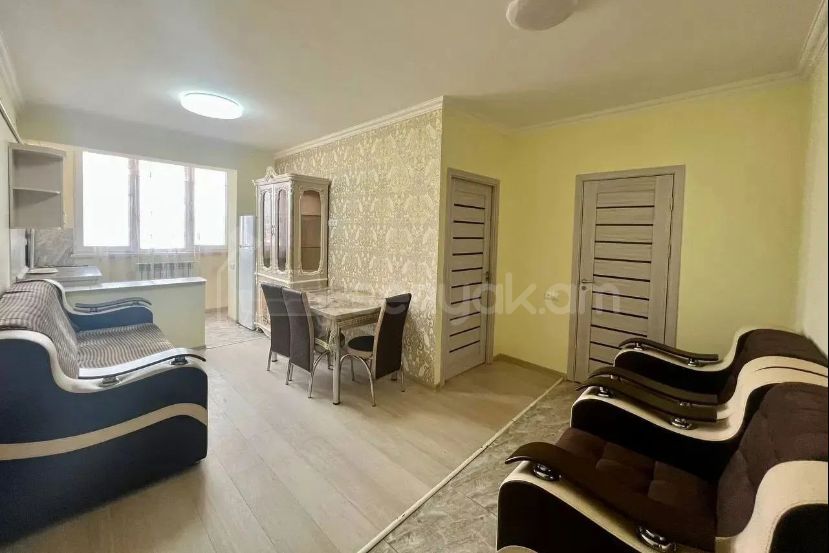 2 Սենյականոց Բնակարան Քարե Շենքում, 44քմ, 5/5 հարկ, Կապիտալ Վերանորոգված
