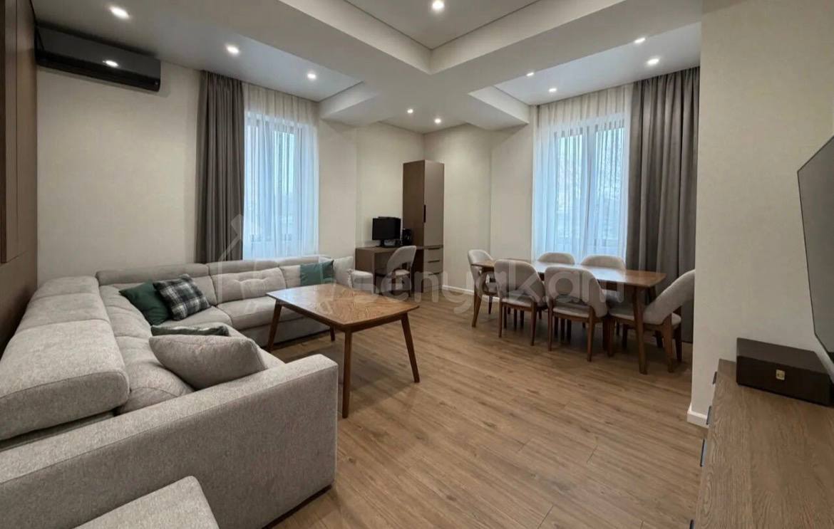 3 Սենյականոց Բնակարան, 77քմ, 2/6 հարկ, Կապիտալ Վերանորոգված