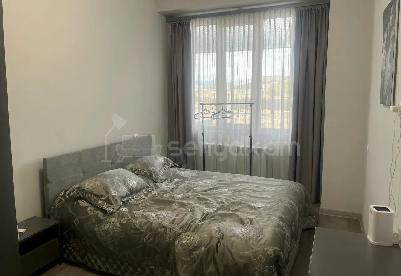 3 Սենյականոց Բնակարան Նորակառույցում, 74քմ, 2/8 հարկ, Կապիտալ Վերանորոգված