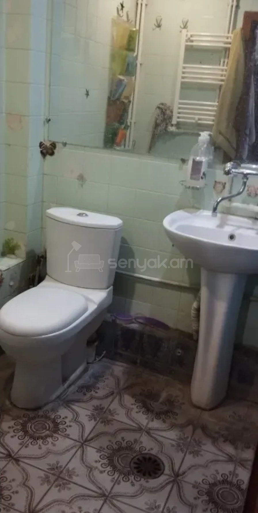 2 Սենյականոց Բնակարան Քարե Շենքում, 61քմ, 5/5 հարկ, Կոսմետիկ Վերանորոգված