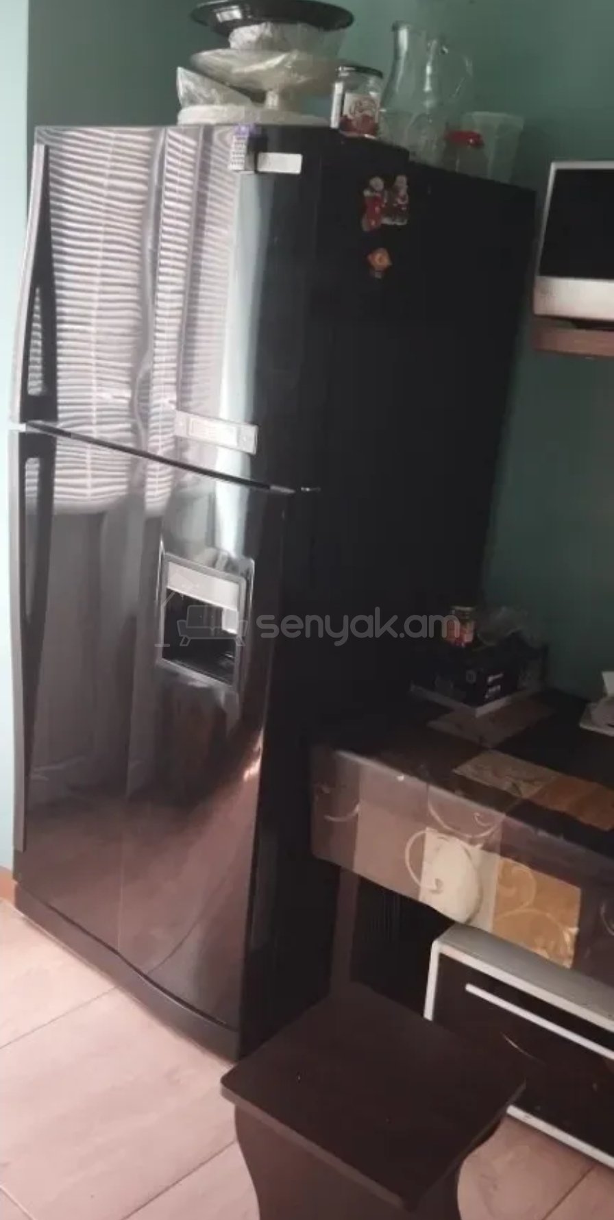 2 Սենյականոց Բնակարան Քարե Շենքում, 61քմ, 5/5 հարկ, Կոսմետիկ Վերանորոգված