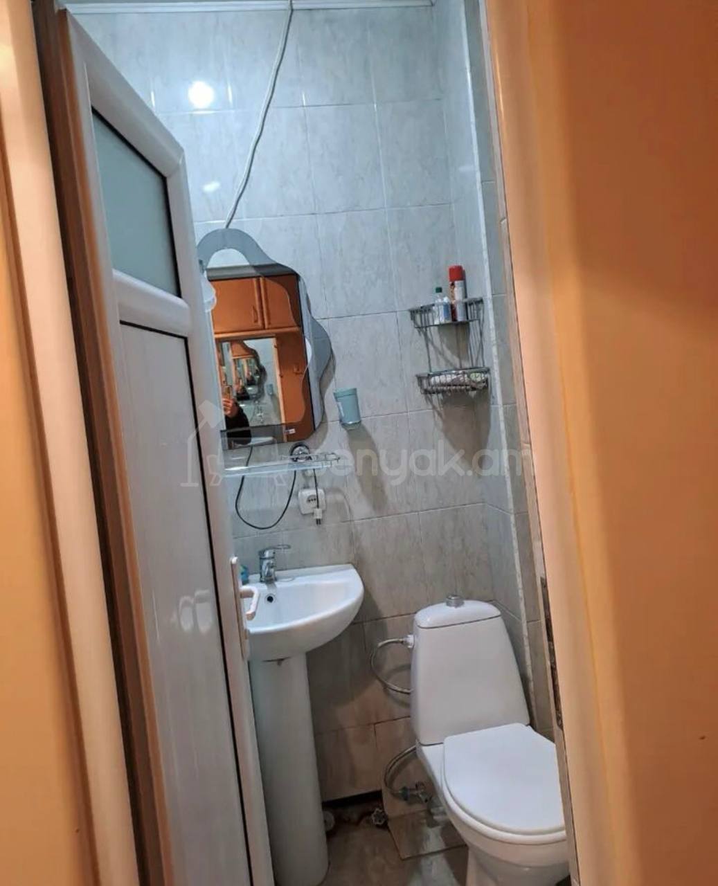 1 Սենյականոց Բնակարան Քարե Շենքում, 48քմ, 1/5 հարկ, Կոսմետիկ Վերանորոգված, Կահավորված