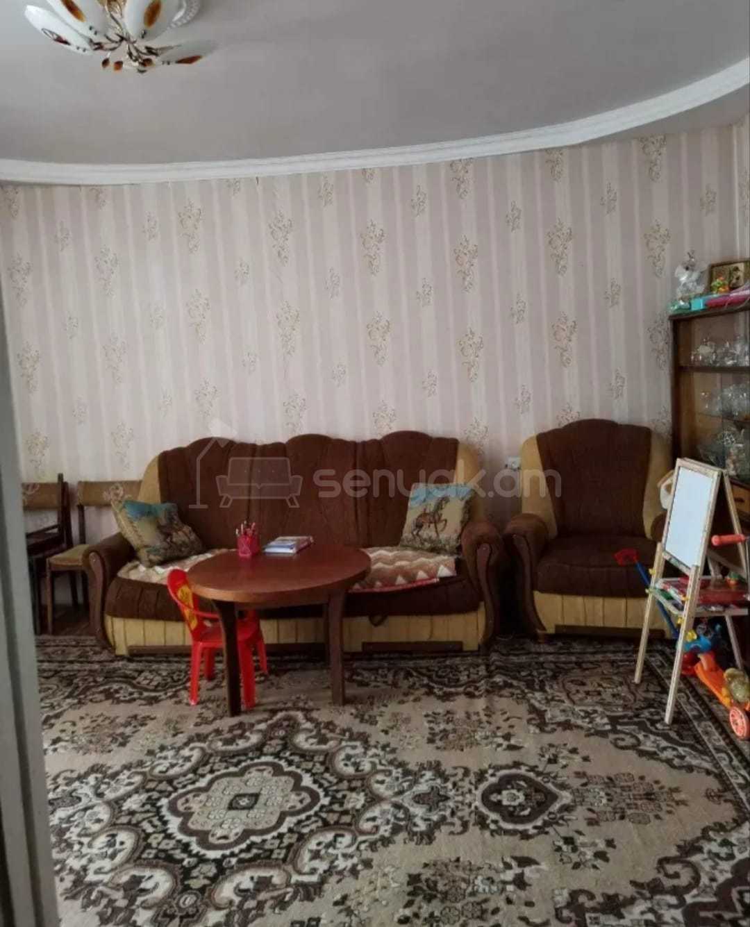 3 Սենյականոց Բնակարան, 85քմ, 14/16 հարկ, Նորմալ Վիճակում