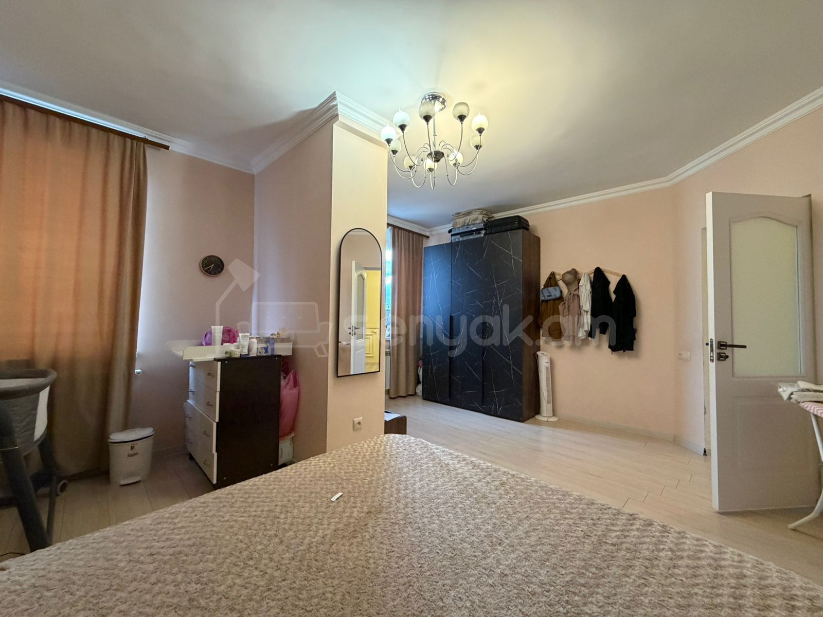 3 Սենյականոց Բնակարան Նորակառույցում, 88քմ, 10/12 հարկ, Կապիտալ Վերանորոգված