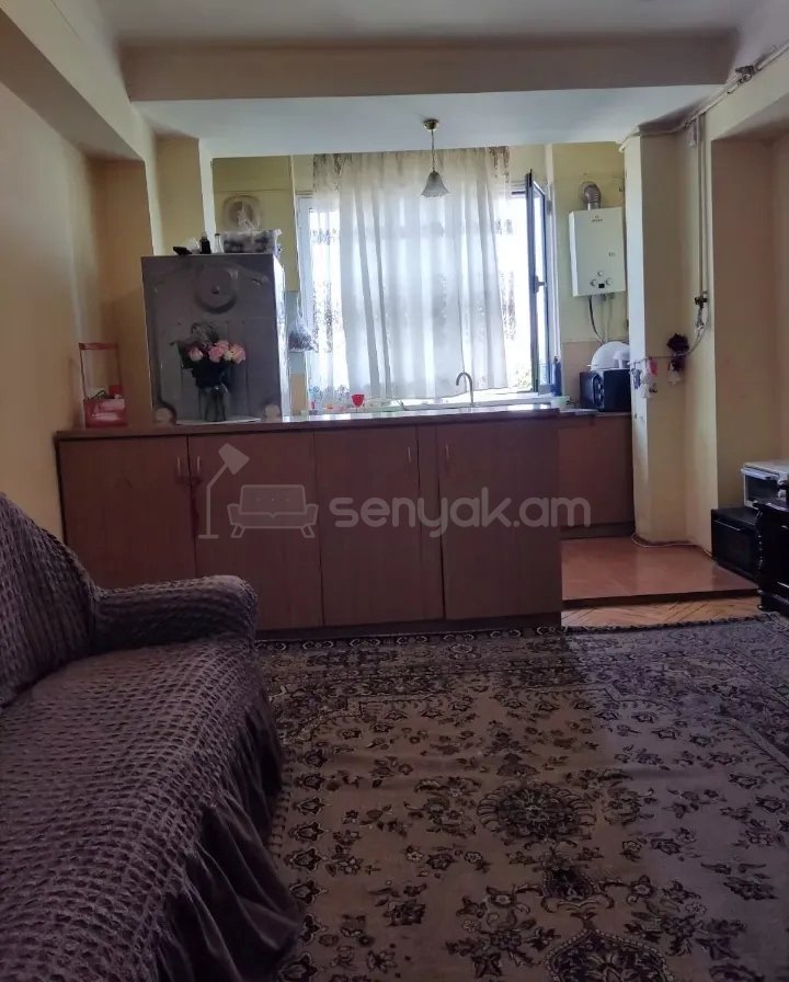 1 Սենյականոց Բնակարան, 40քմ, 5/9 հարկ, Նորմալ Վիճակում