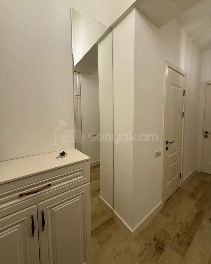 2 Սենյականոց Բնակարան Նորակառույցում, 56քմ, 12/12 հարկ, Դիզայներական Վերանորոգված