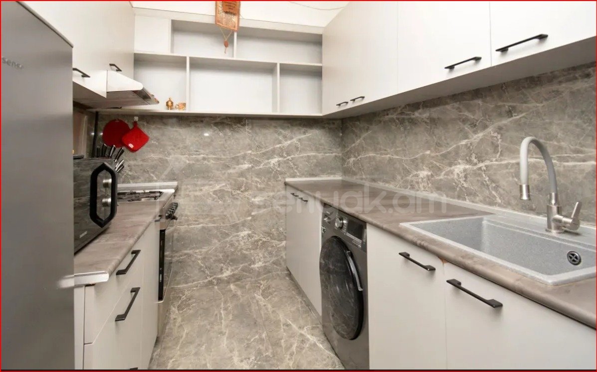 3 Սենյականոց Բնակարան, 88քմ, 8/9 հարկ, Դիզայներական Վերանորոգված, Կահավորված, Արևկող