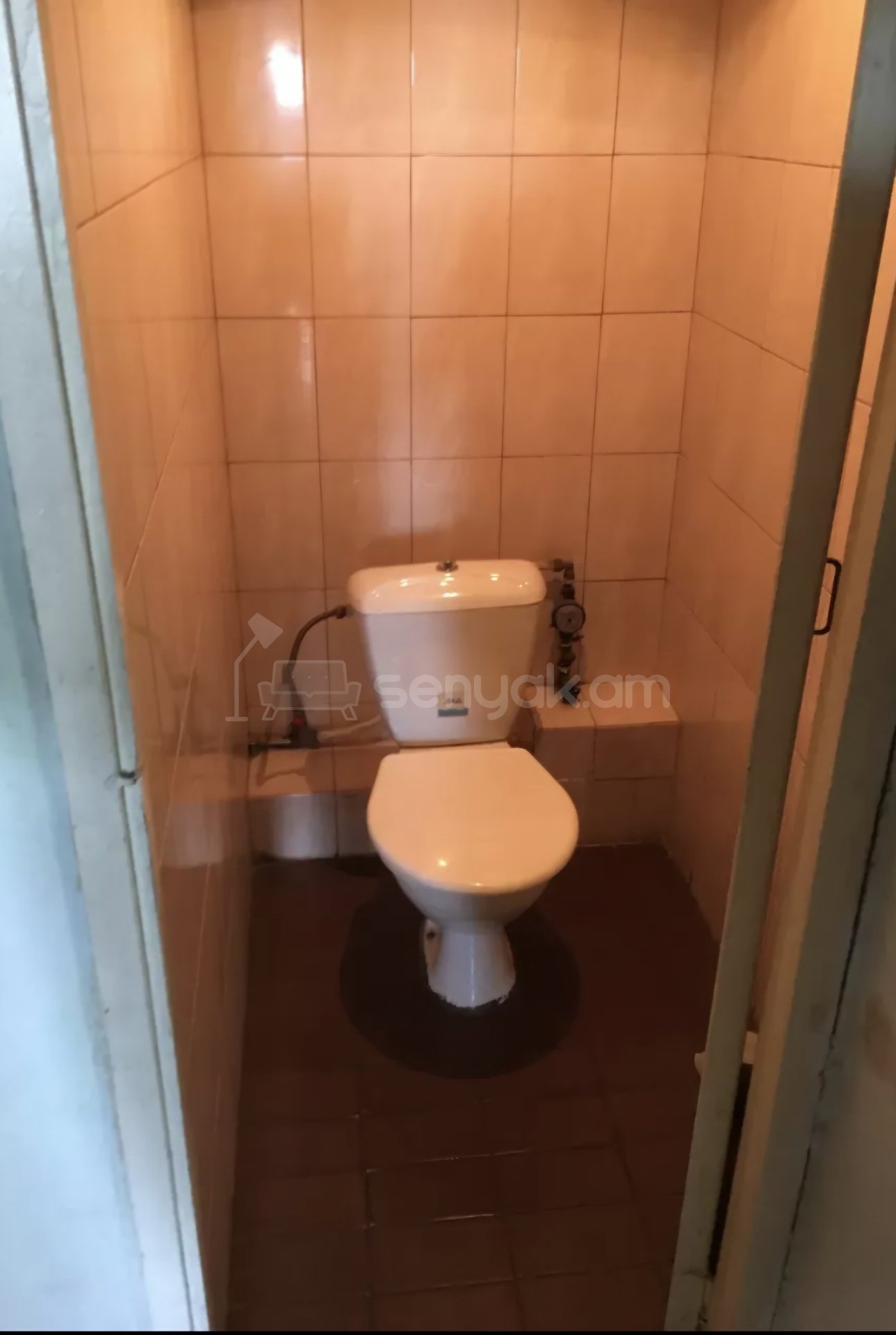 2 Սենյականոց Բնակարան, 77քմ, 2/10 հարկ, Պետական Վիճակում