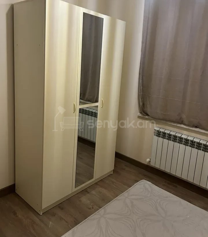 2 Սենյականոց Բնակարան Քարե Շենքում, 78քմ, 1/1 հարկ, Նորմալ Վիճակում, Կահավորված