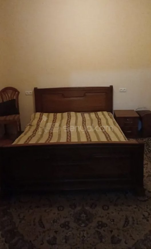 2 Սենյականոց Բնակարան Քարե Շենքում, 56քմ, 1/1 հարկ, Նորմալ Վիճակում, Կահավորված