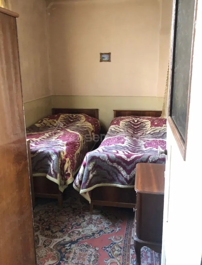 2 Սենյականոց Բնակարան Քարե Շենքում, 59քմ, 2/5 հարկ, Նորմալ Վիճակում
