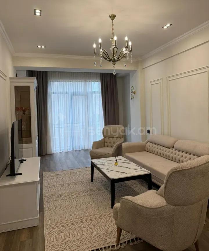 4 Սենյականոց Բնակարան Նորակառույցում, 105քմ, 4/16 հարկ, Դիզայներական Վերանորոգված, Կահավորված, Արևկող