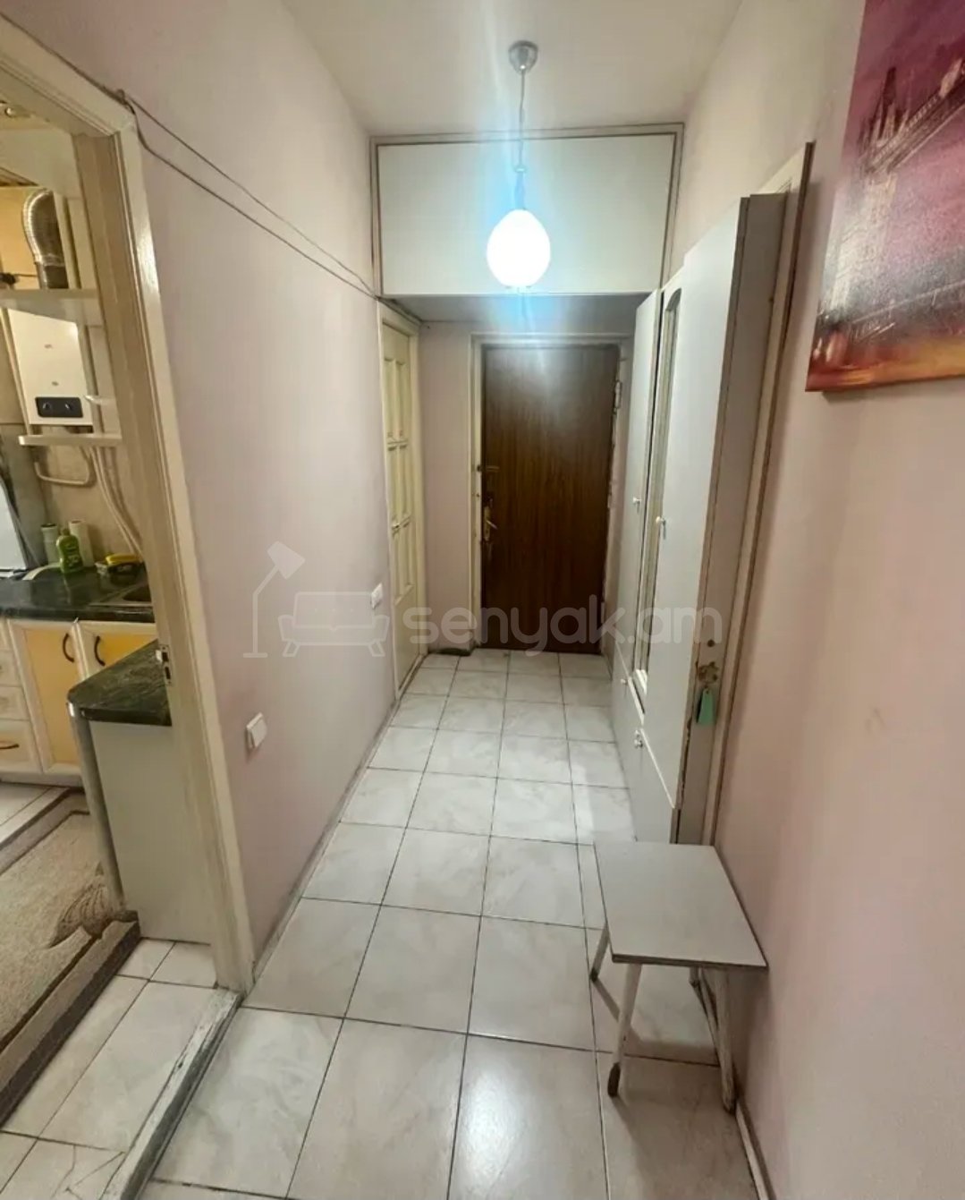 3 Սենյականոց Բնակարան Քարե Շենքում, 62քմ, 4/5 հարկ, Նորմալ Վիճակում, Կահավորված, Արևկող