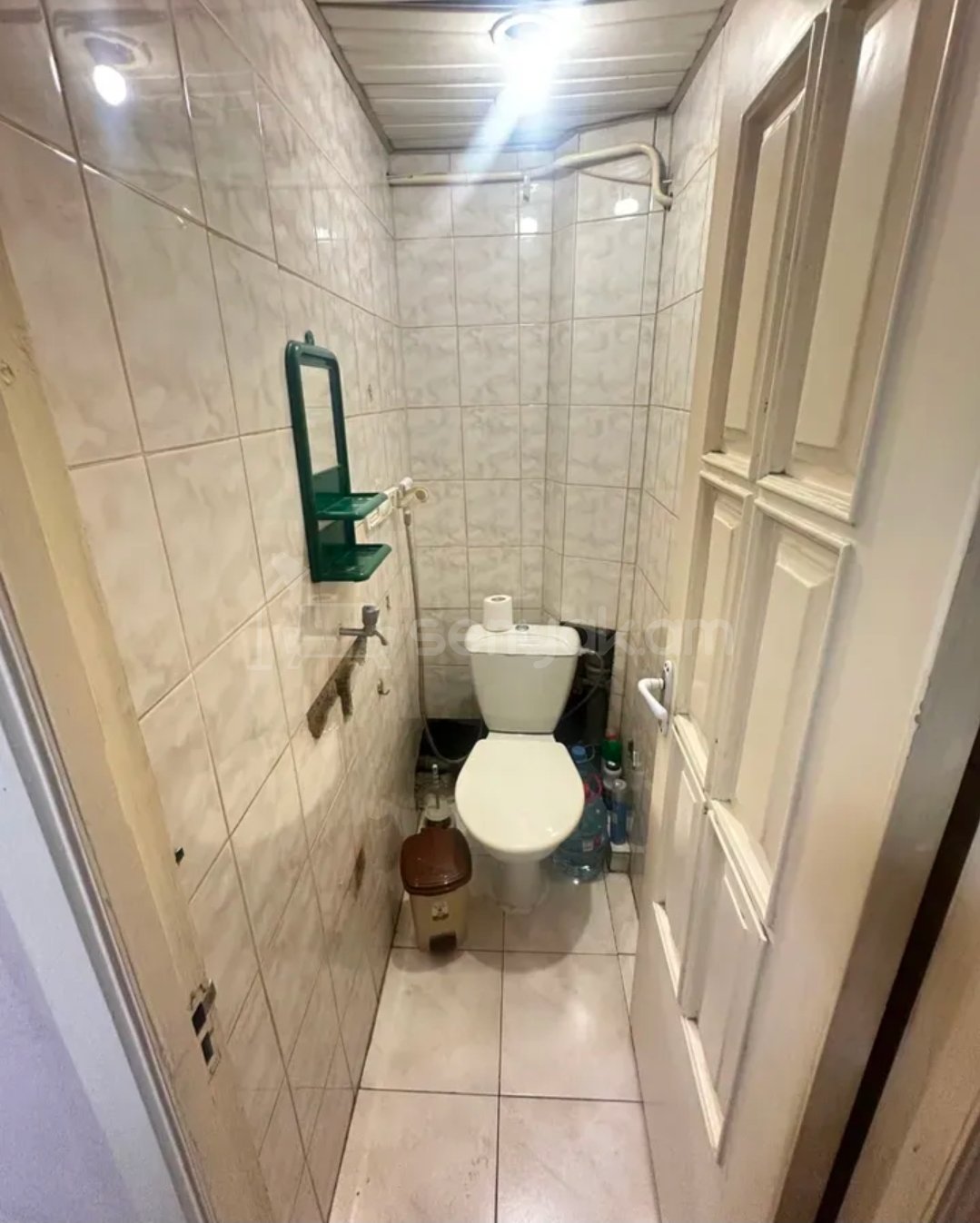 3 Սենյականոց Բնակարան Քարե Շենքում, 62քմ, 4/5 հարկ, Նորմալ Վիճակում, Կահավորված, Արևկող