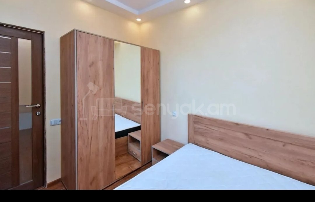 2 Սենյականոց Բնակարան Քարե Շենքում, 40քմ, 2/8 հարկ, Կապիտալ Վերանորոգված, Կահավորված