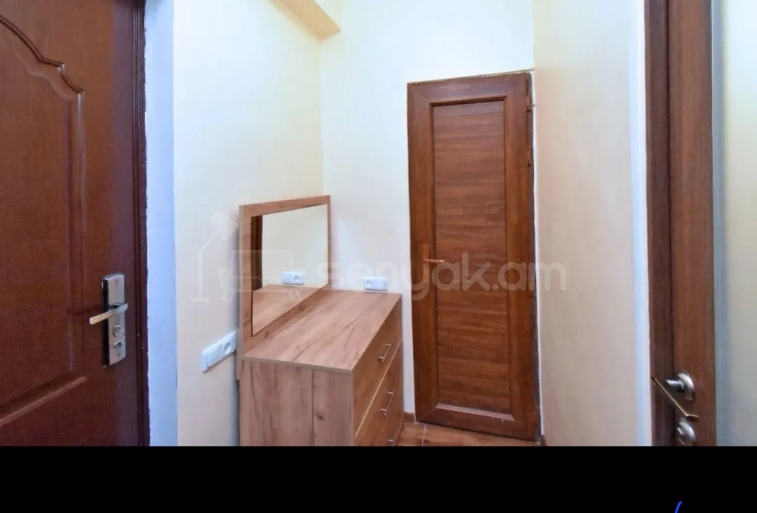 2 Սենյականոց Բնակարան Քարե Շենքում, 40քմ, 2/8 հարկ, Կապիտալ Վերանորոգված, Կահավորված