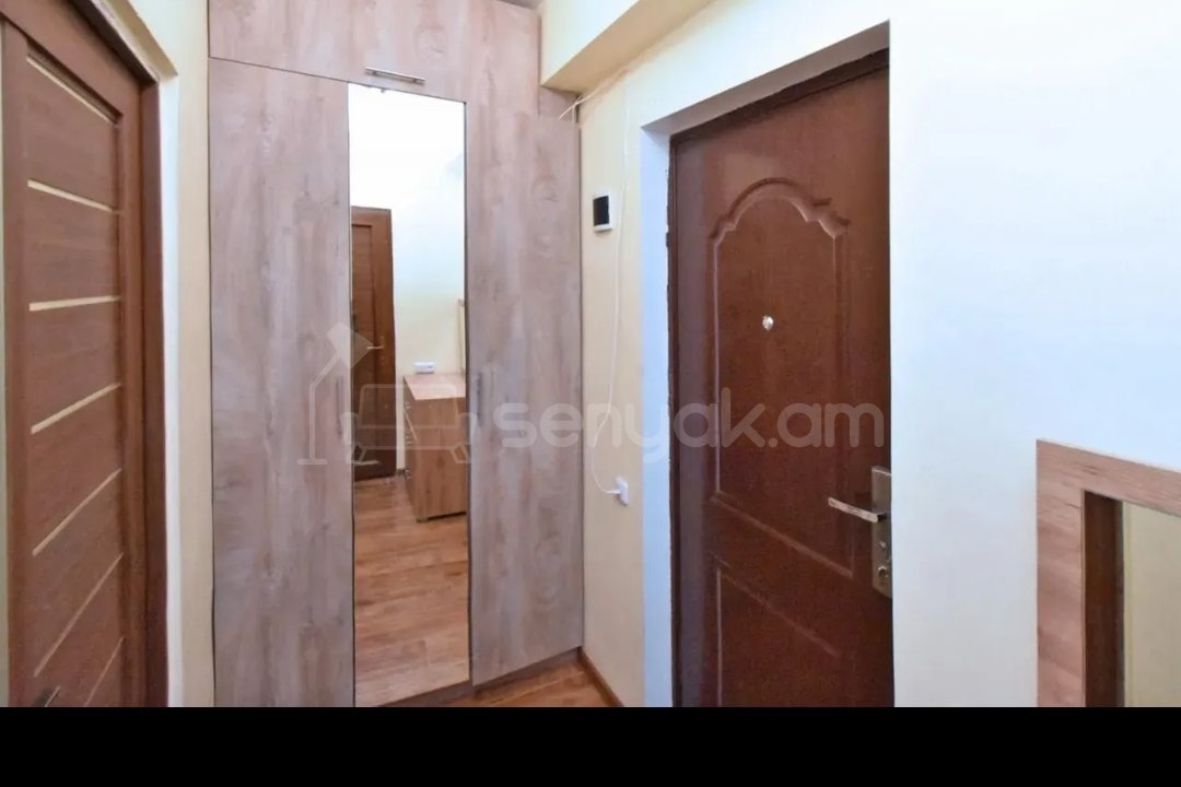 2 Սենյականոց Բնակարան Քարե Շենքում, 40քմ, 2/8 հարկ, Կապիտալ Վերանորոգված, Կահավորված