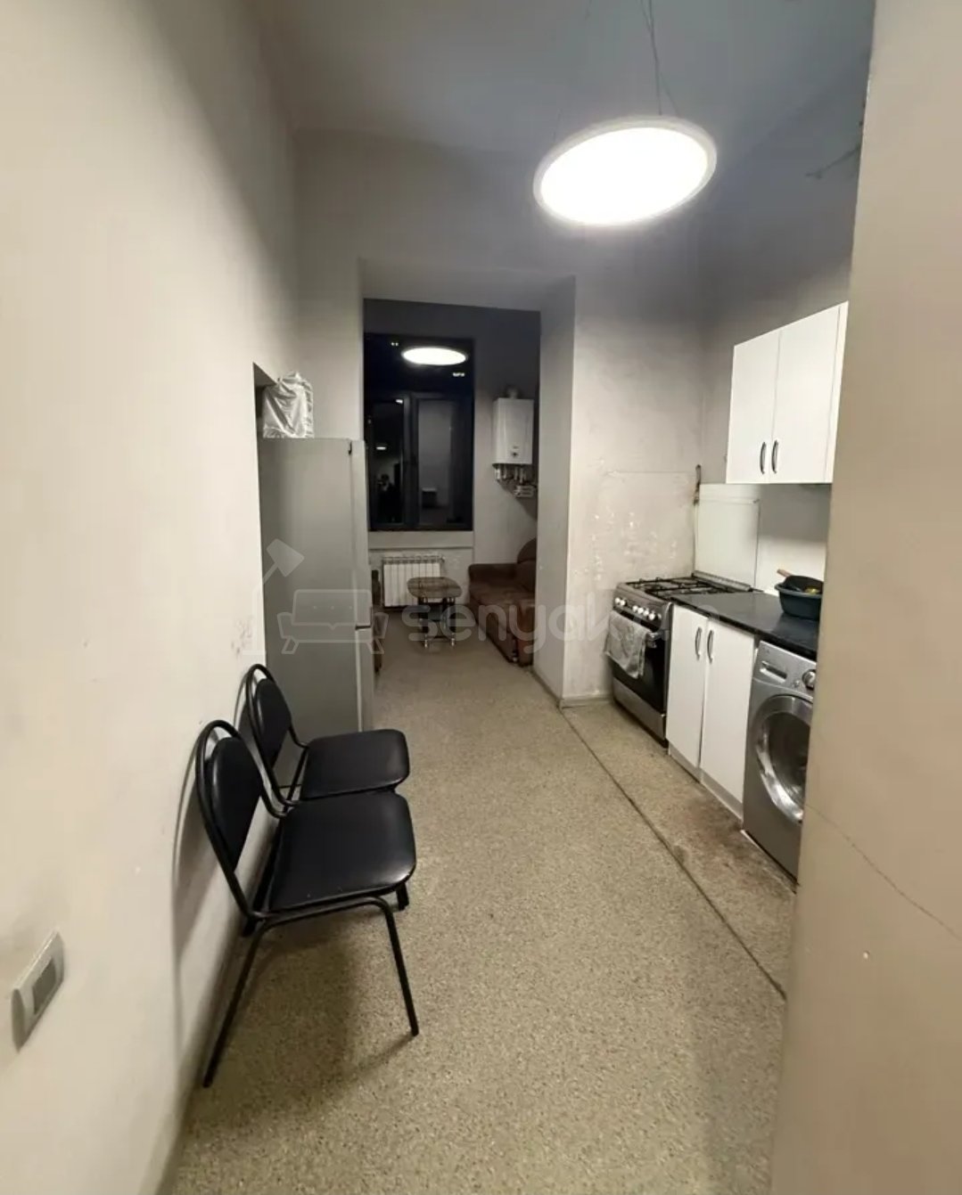 3 Սենյականոց Բնակարան Քարե Շենքում, 55քմ, 5/5 հարկ, Նորմալ Վիճակում, Կահավորված, Արևկող
