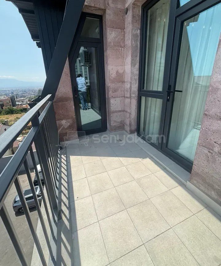 2 Սենյականոց Բնակարան Նորակառույցում, 55քմ, 4/4 հարկ, Դիզայներական Վերանորոգված