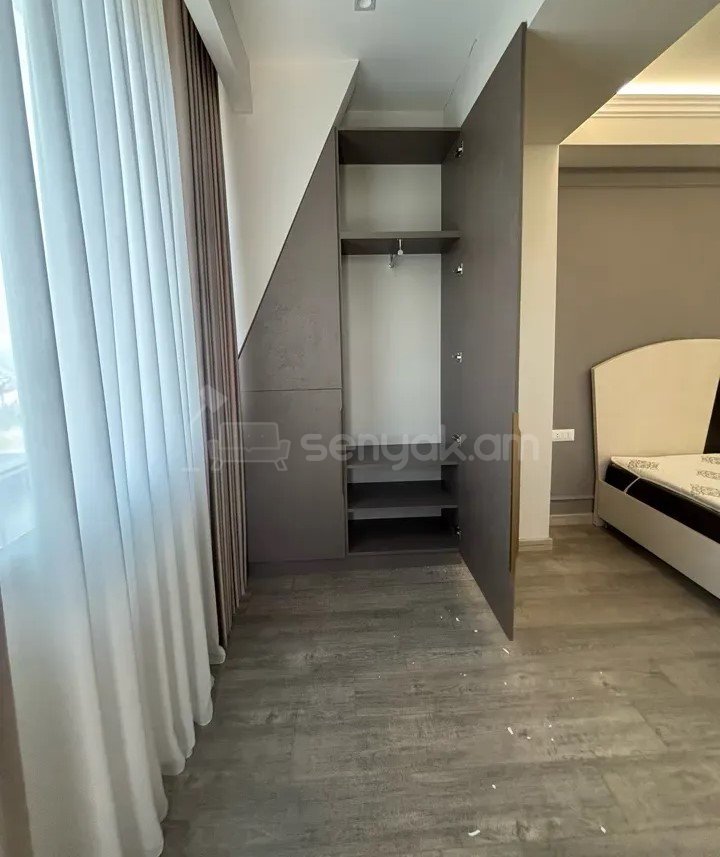 2 Սենյականոց Բնակարան Նորակառույցում, 55քմ, 4/4 հարկ, Դիզայներական Վերանորոգված