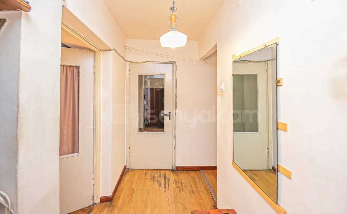 3 Սենյականոց Բնակարան Քարե Շենքում, 103քմ, 2/5 հարկ, Կոսմետիկ Վերանորոգված