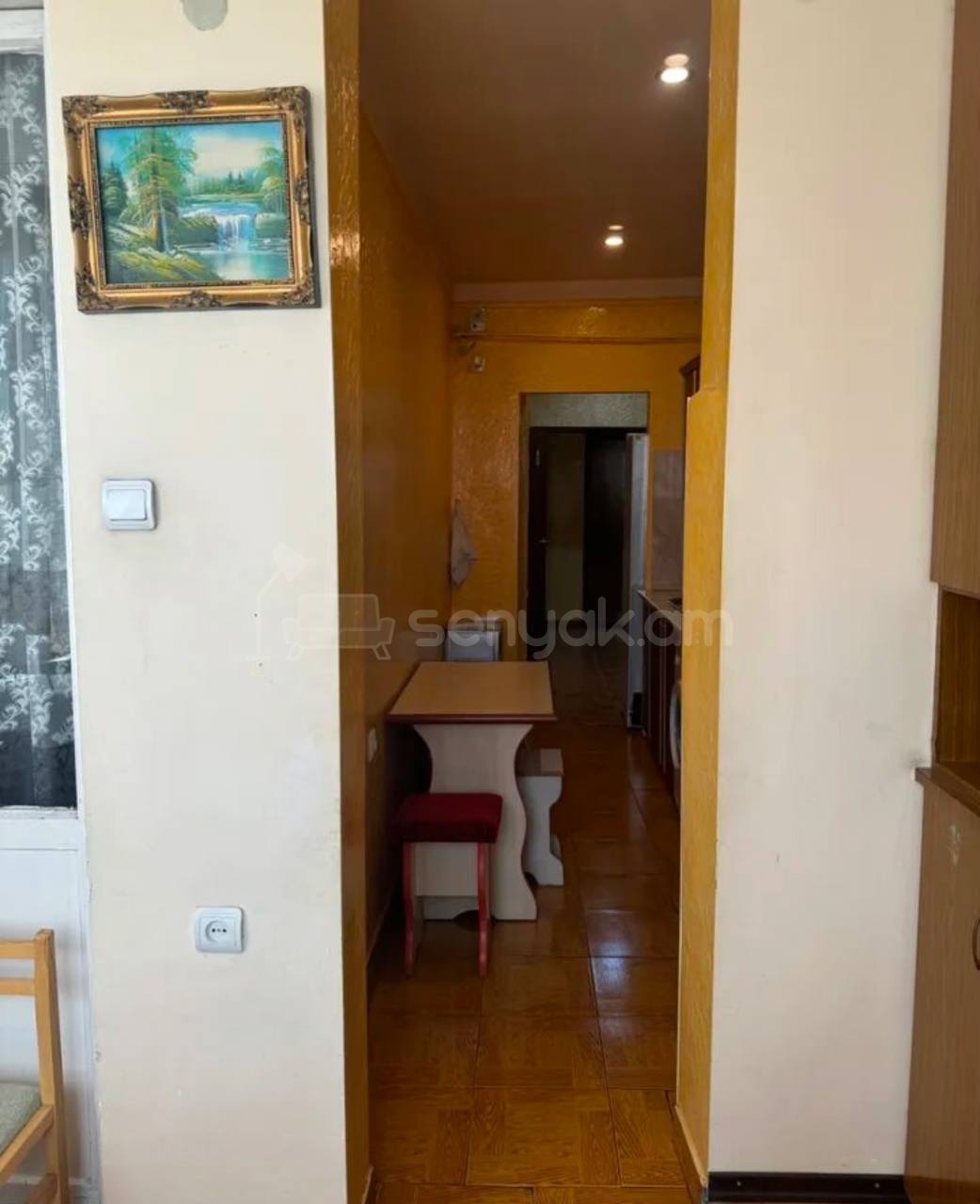 2 Սենյականոց Բնակարան Քարե Շենքում, 68քմ, 2/5 հարկ, Կոսմետիկ Վերանորոգված, Կահավորված