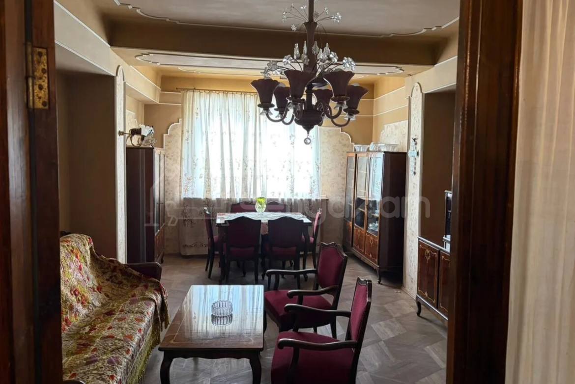 2 Սենյականոց Բնակարան, 80քմ, 3/9 հարկ, Կոսմետիկ Վերանորոգված, Կահավորված