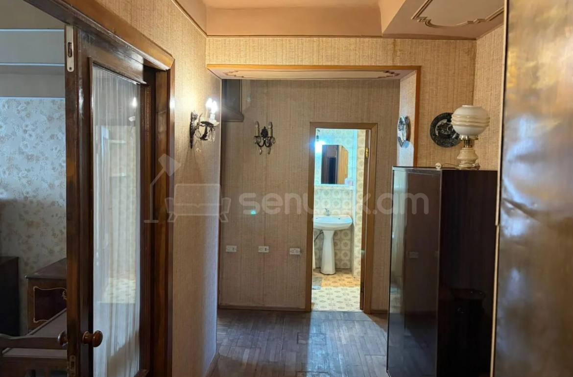 2 Սենյականոց Բնակարան, 80քմ, 3/9 հարկ, Կոսմետիկ Վերանորոգված, Կահավորված