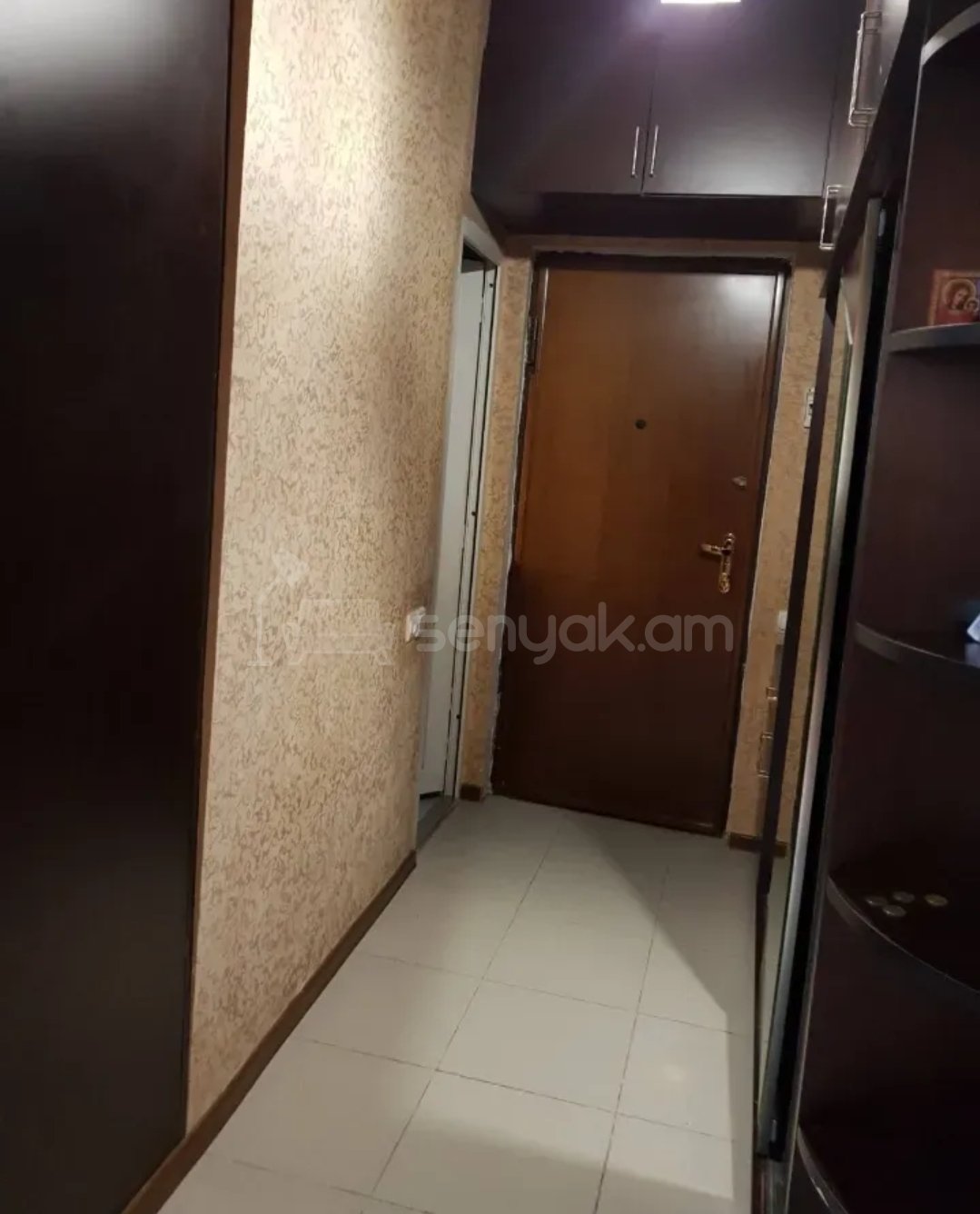 2 Սենյականոց Բնակարան Քարե Շենքում, 48քմ, 2/4 հարկ, Նորմալ Վիճակում