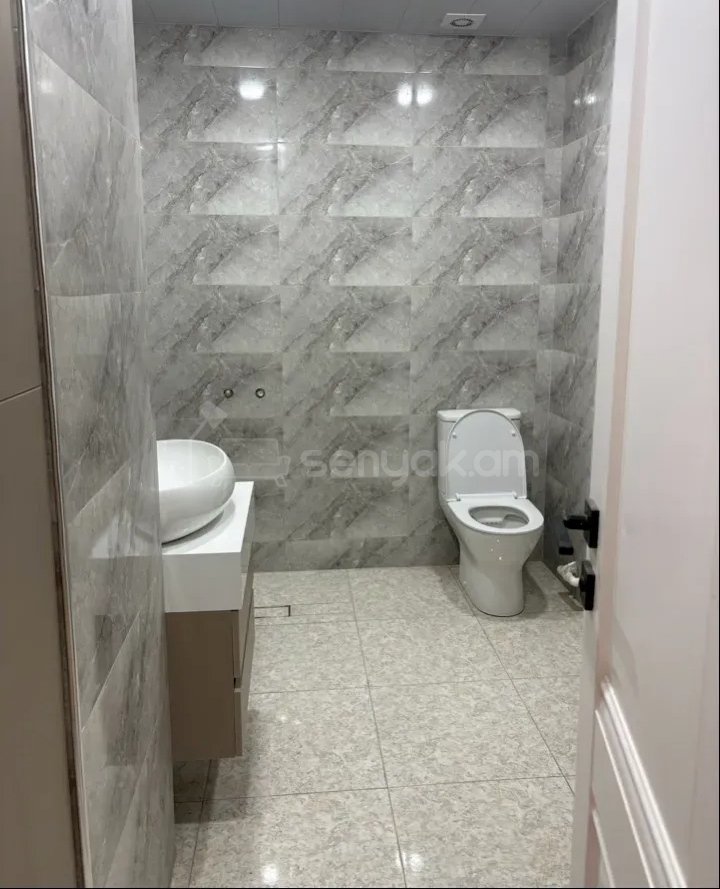 3 Սենյականոց Բնակարան Նորակառույցում, 58քմ, 3/12 հարկ, Կապիտալ Վերանորոգված