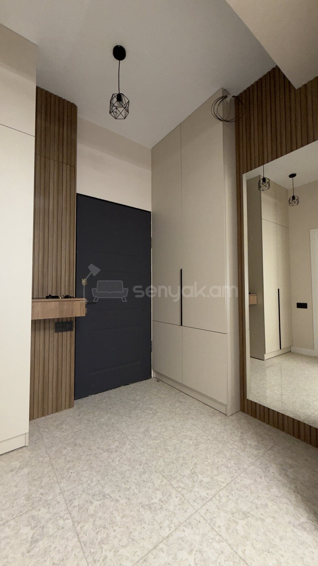 3 Սենյականոց Բնակարան Նորակառույցում, 58քմ, 3/12 հարկ, Կապիտալ Վերանորոգված