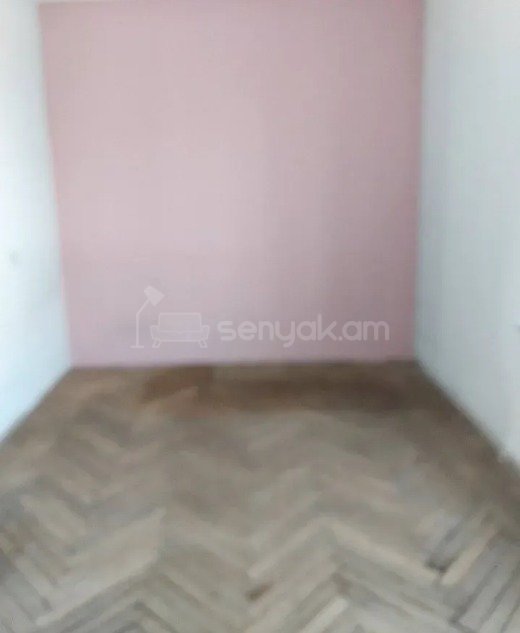 2 Սենյականոց Բնակարան Քարե Շենքում, 55քմ, 4/4 հարկ, Նորմալ Վիճակում
