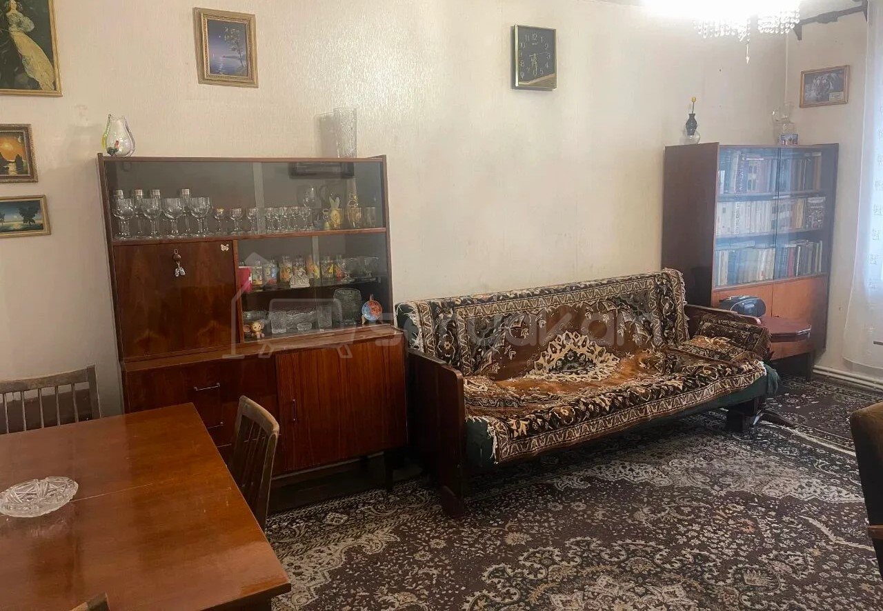 2 Սենյականոց Բնակարան Քարե Շենքում, 56քմ, 5/5 հարկ, Պետական Վիճակում