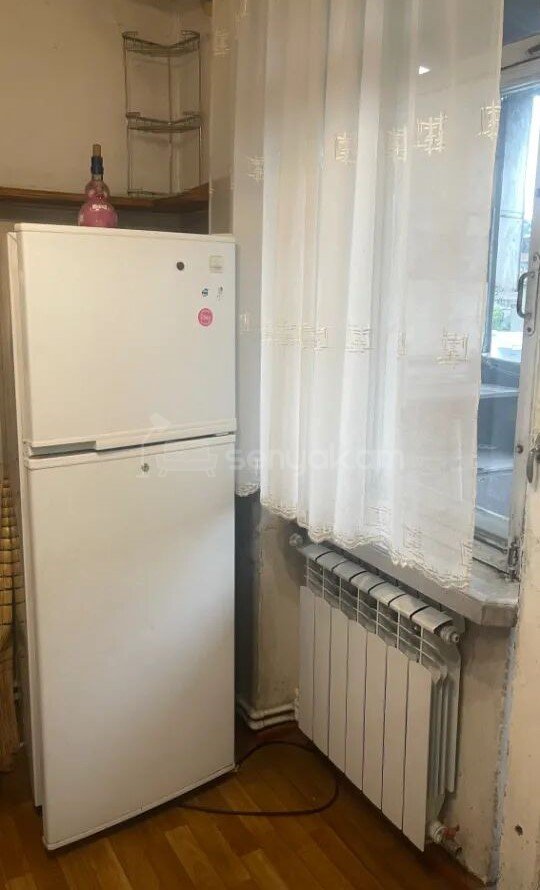 2 Սենյականոց Բնակարան Քարե Շենքում, 56քմ, 5/5 հարկ, Պետական Վիճակում