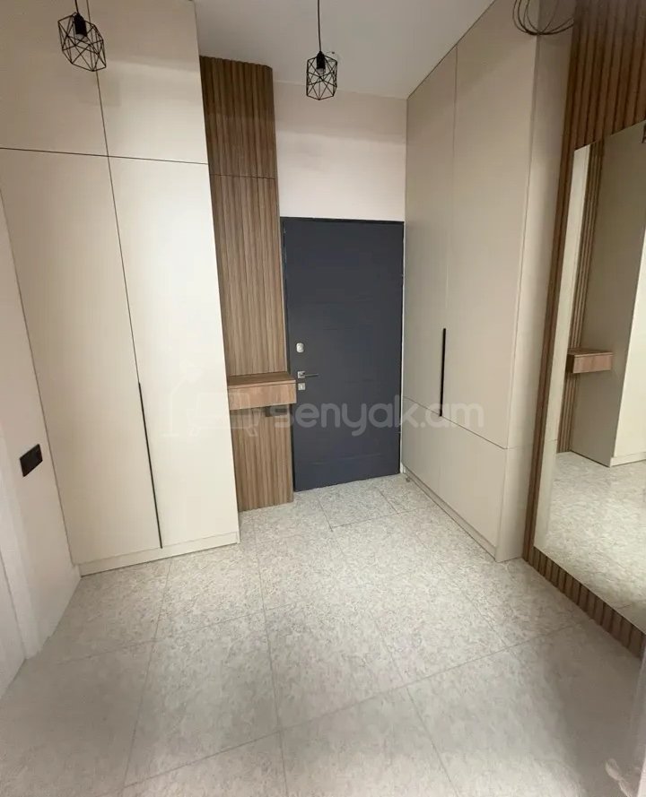 3 Սենյականոց Բնակարան, 58քմ, 3/12 հարկ, Կապիտալ Վերանորոգված