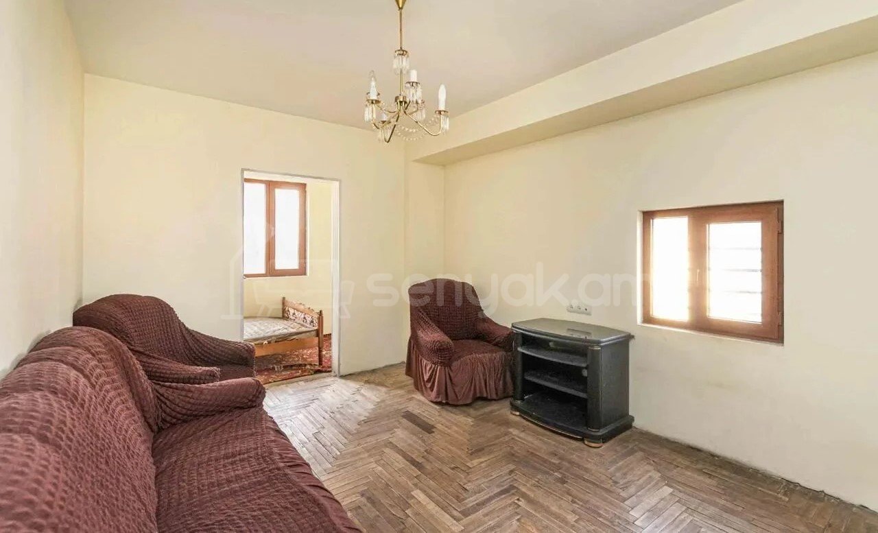 1 Սենյականոց Բնակարան, 43քմ, 9/9 հարկ, Նորմալ Վիճակում